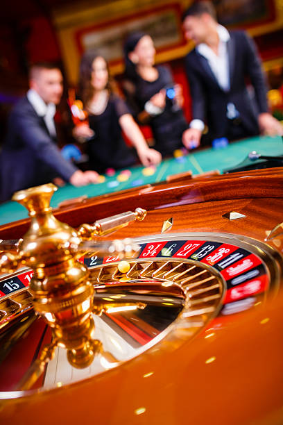 Visual overview of standard slot mechanics showing clear graphical interfaces